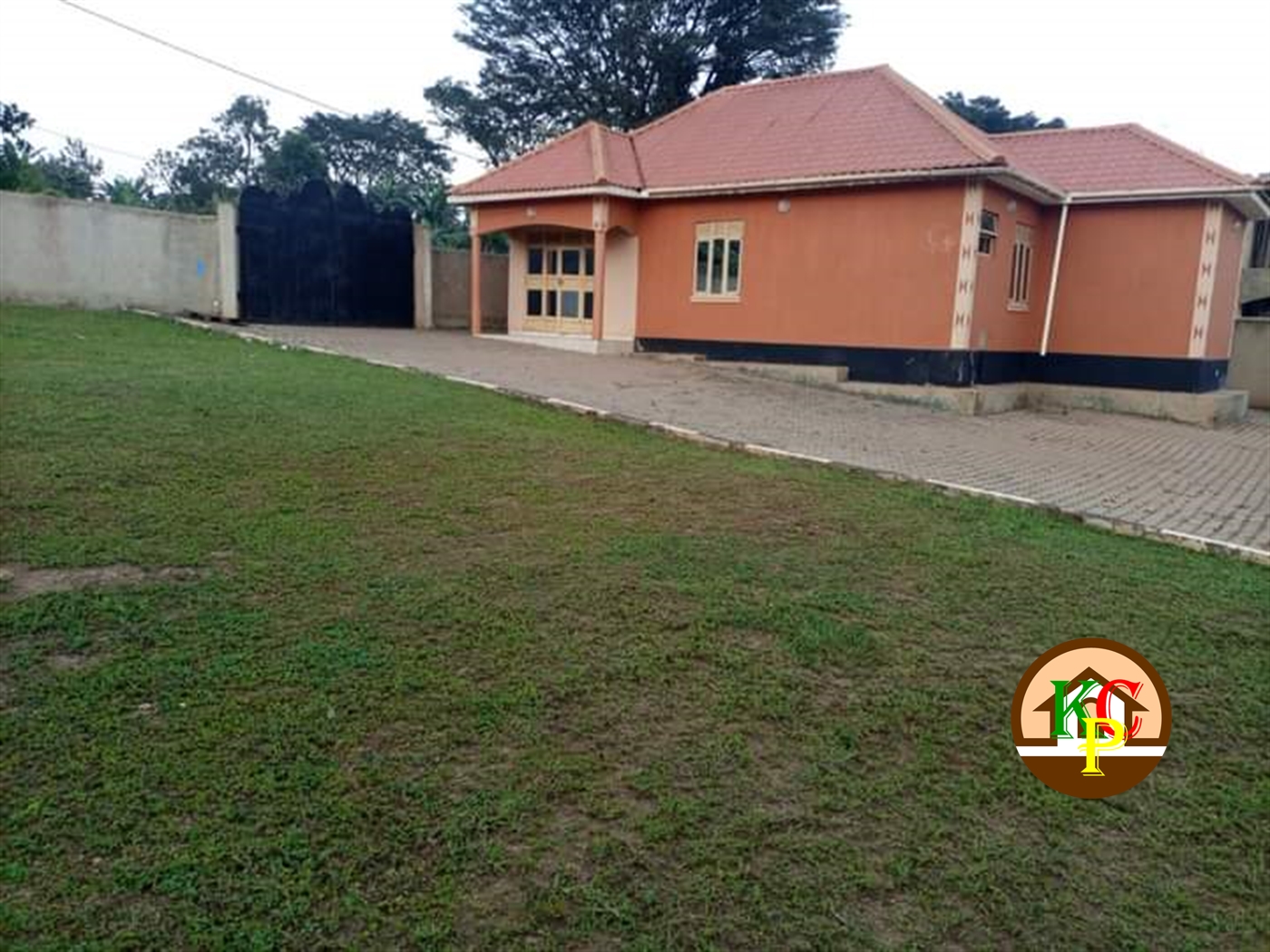 Bungalow for rent in Seeta Mukono