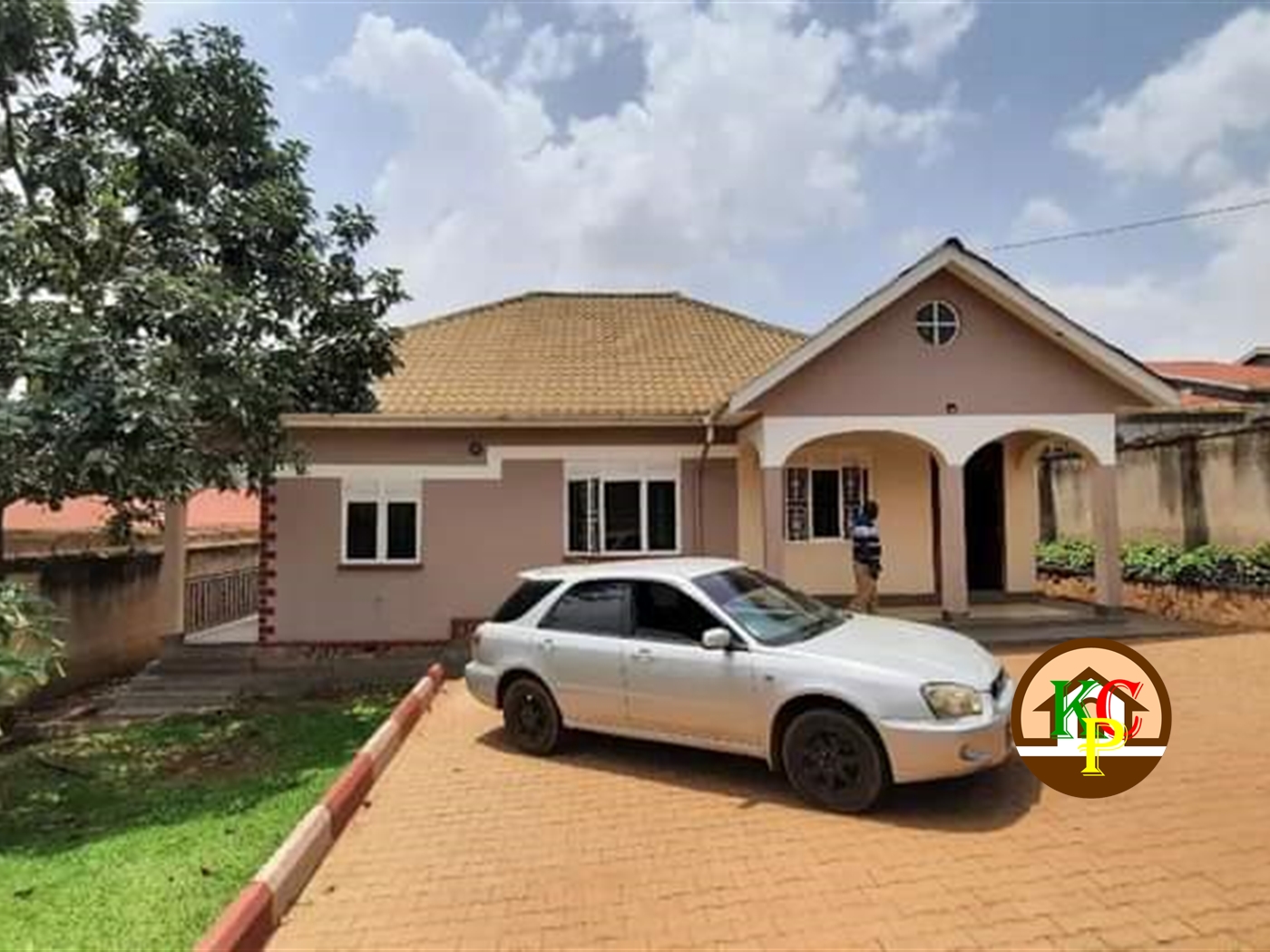 Bungalow for rent in Kyanja Kampala