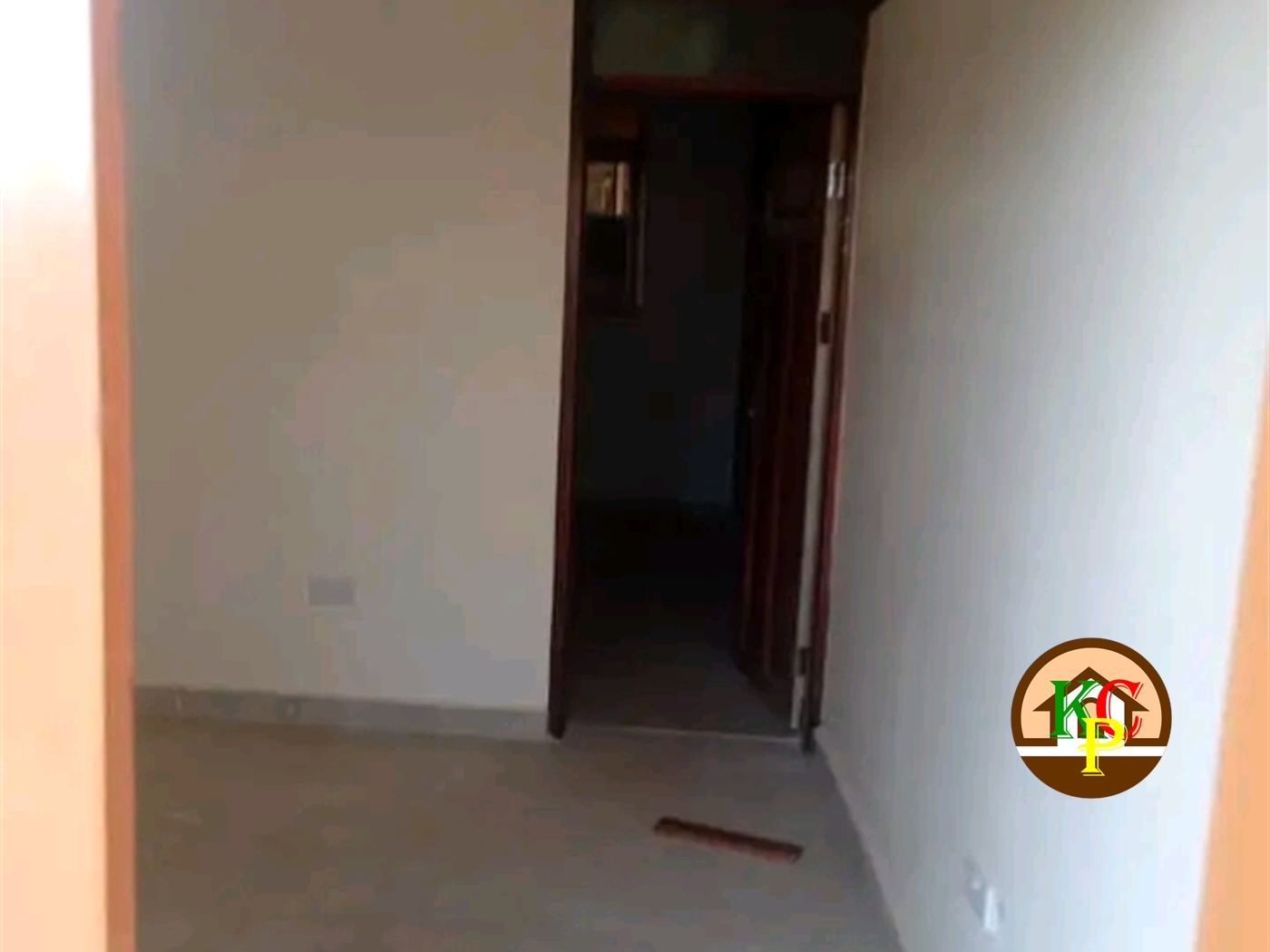 Semi Detached for rent in Salaama Kampala