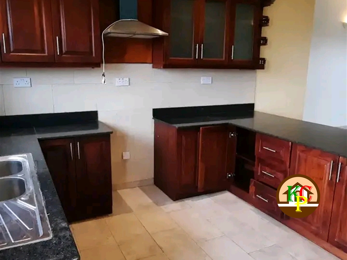 Apartment for rent in Kisaasi Kampala