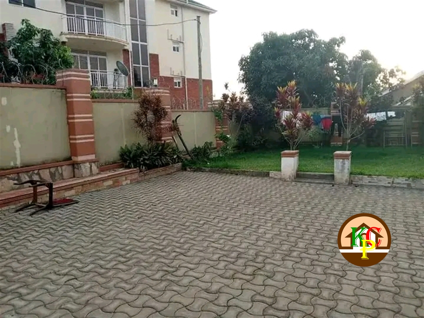 Bungalow for sale in Munyonyo Kampala