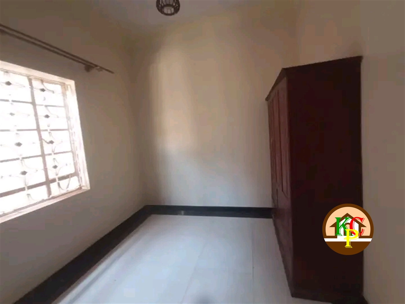 Bungalow for rent in Muyenga Kampala