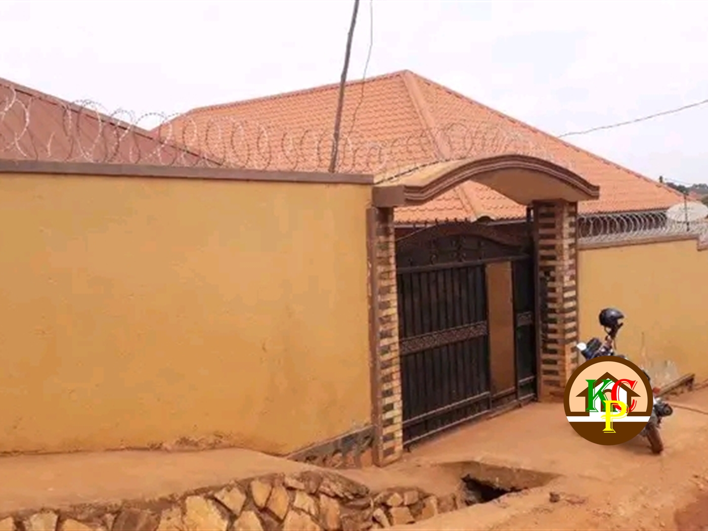 Semi Detached for rent in Lugala Kampala