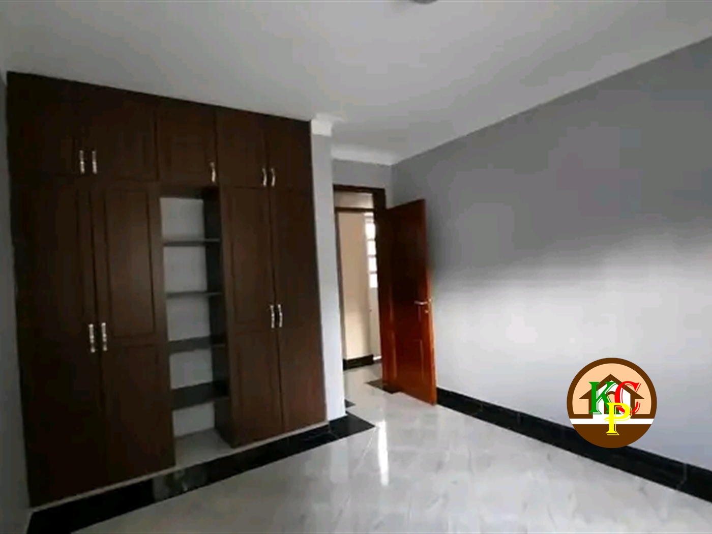 Apartment for rent in Kisaasi Kampala