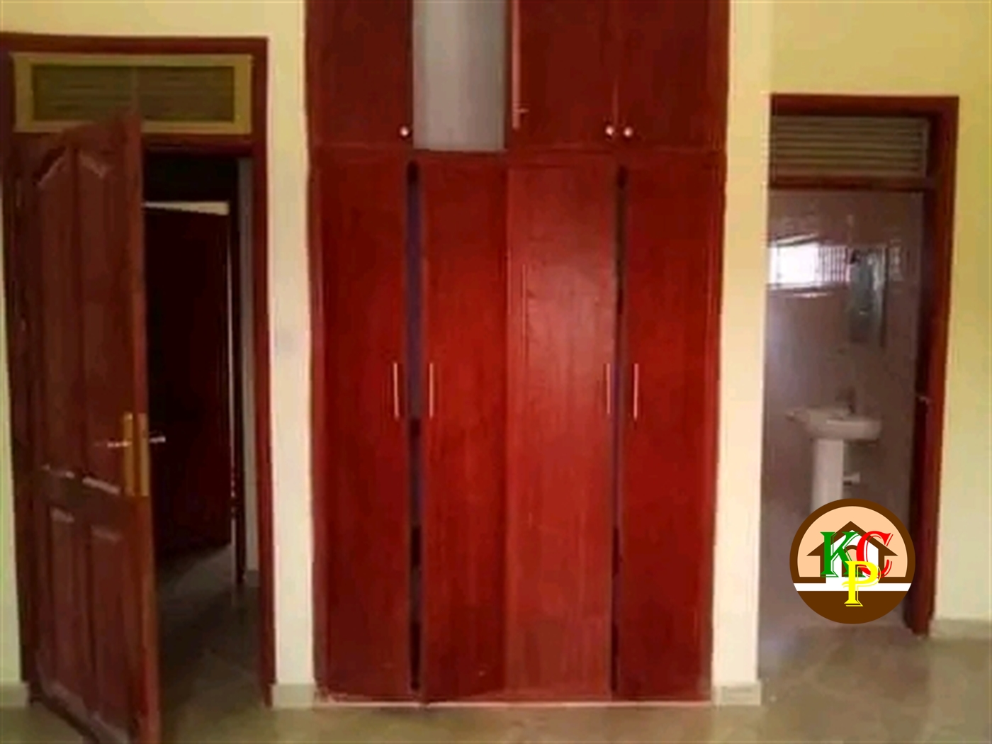 Semi Detached for rent in Bweyogerere Wakiso