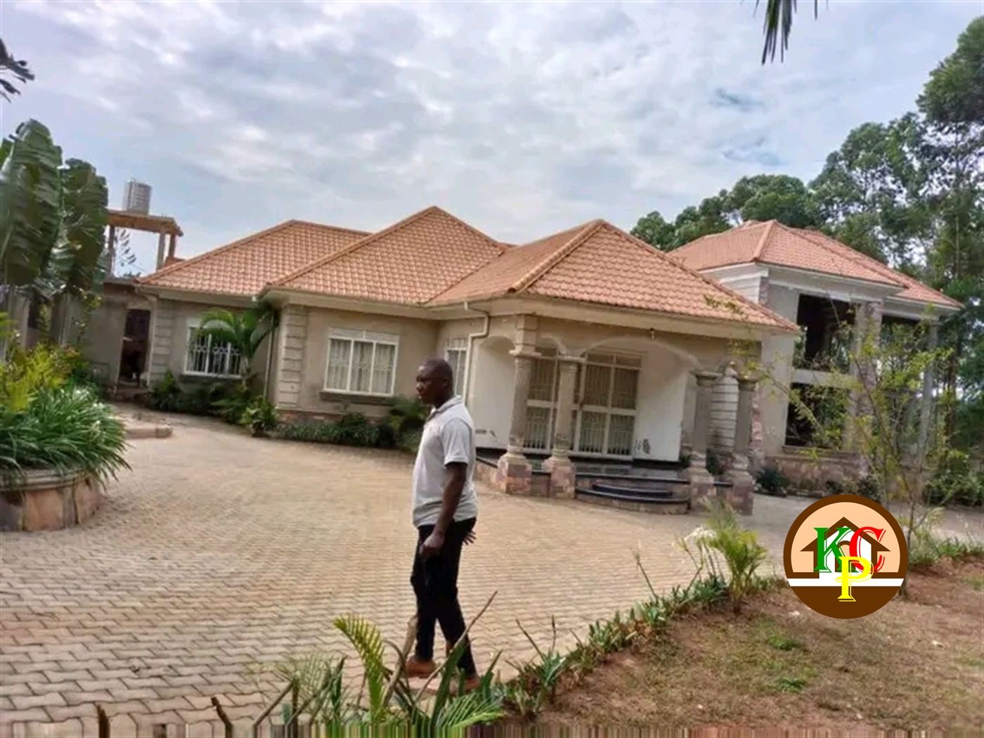 Storeyed house for sale in Kyetume Mukono