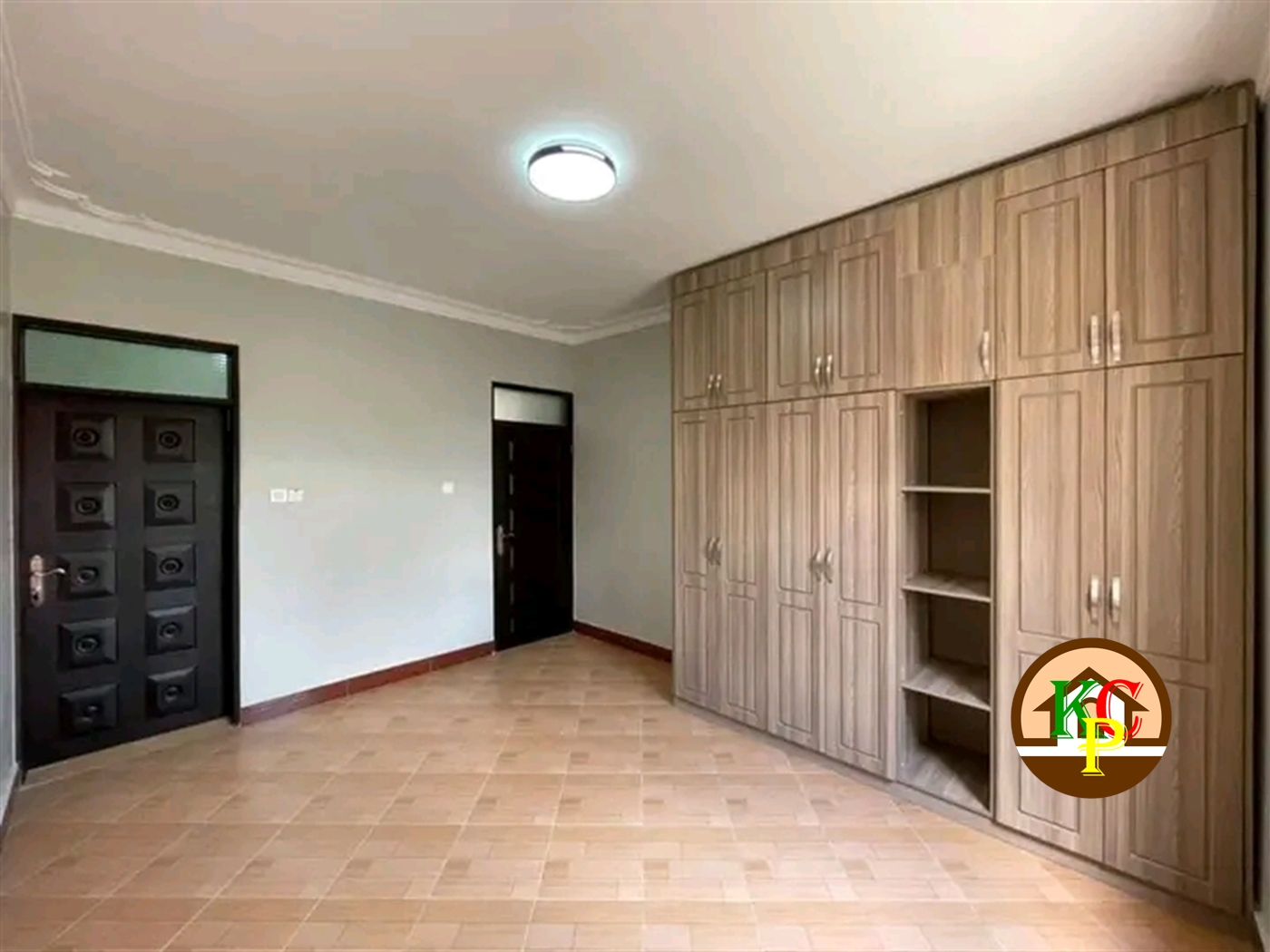 Bungalow for rent in Bukoto Kampala