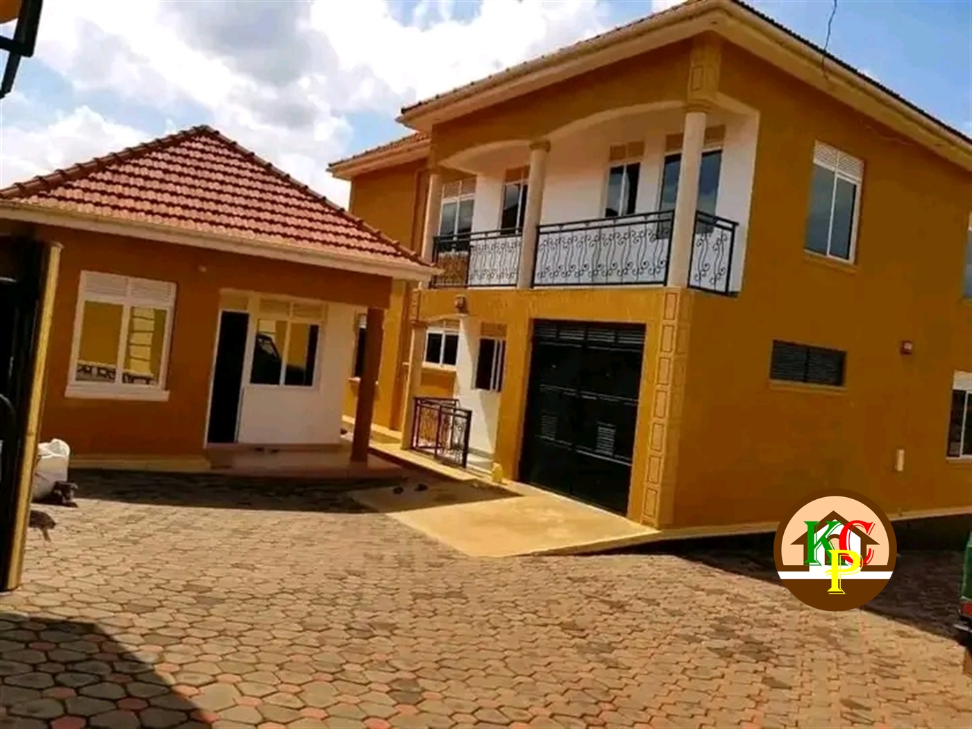 Storeyed house for rent in Naalya Wakiso