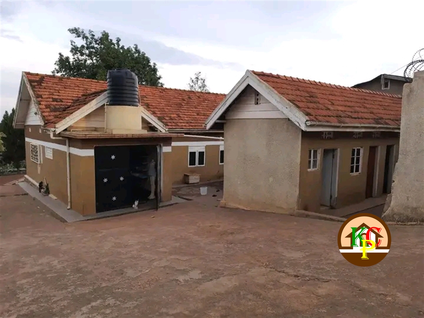 Bungalow for sale in Luzira Kampala