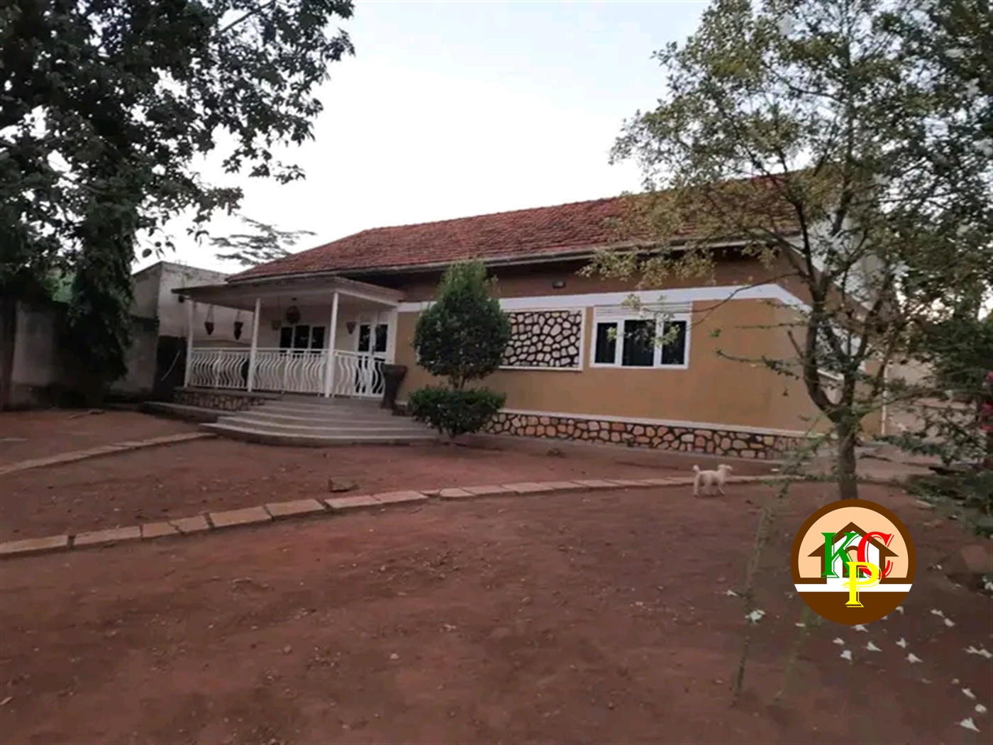 Bungalow for sale in Luzira Kampala