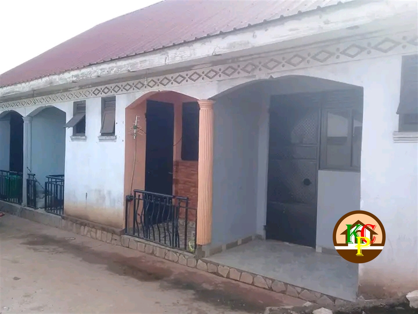 Semi Detached for rent in Kanyanya Wakiso