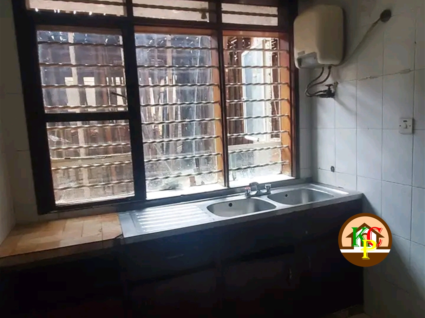 Storeyed house for rent in Muyenga Kampala