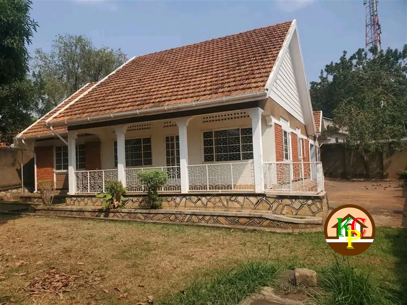 Bungalow for rent in Muyenga Kampala