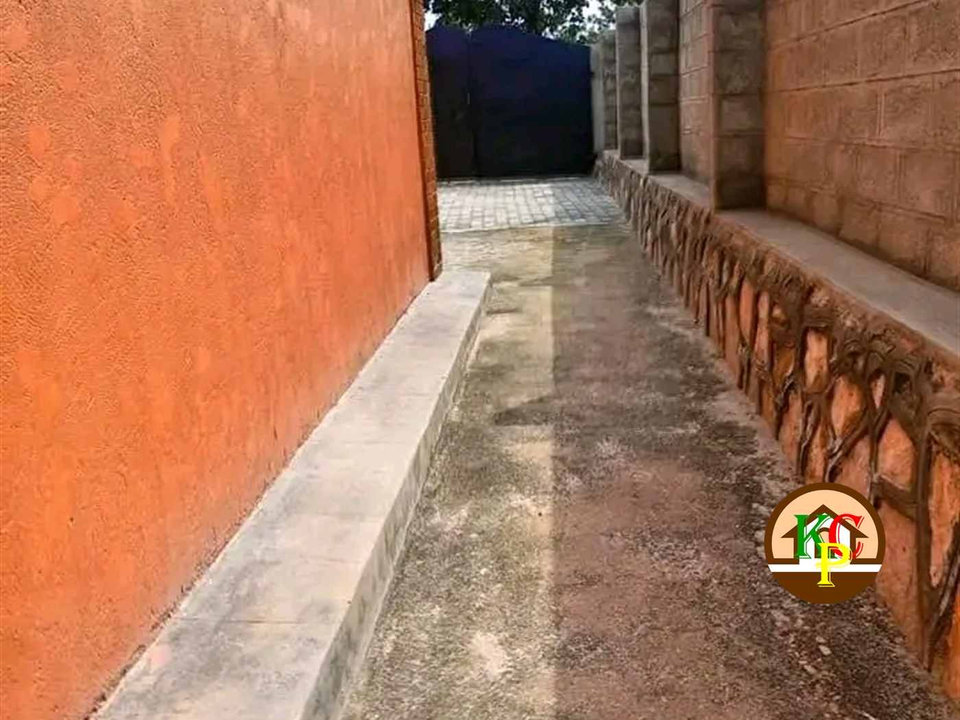 Bungalow for rent in Nansana Kampala