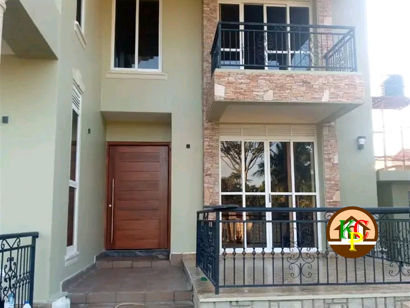 Storeyed house for sale in Munyonyo Kampala