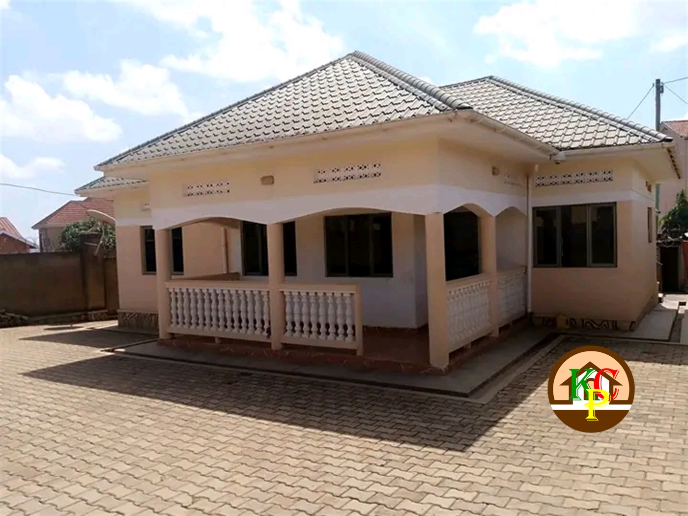 Bungalow for rent in Kirinya Wakiso