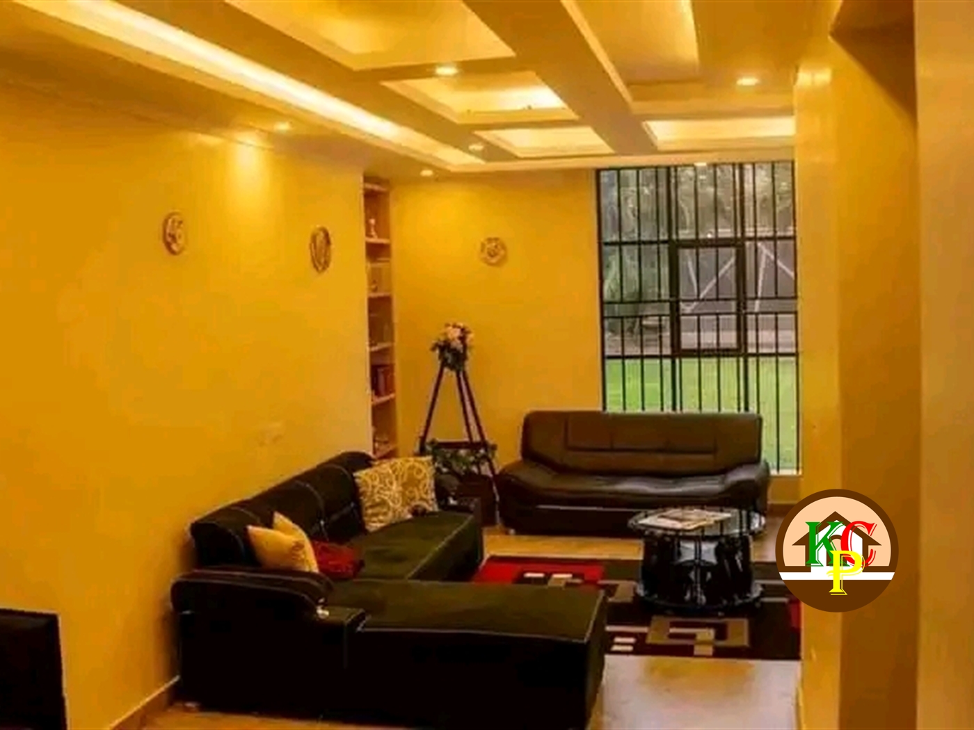 Storeyed house for rent in Kisaasi Kampala