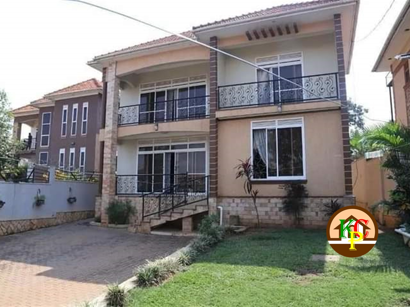 Storeyed house for sale in Naalya Wakiso