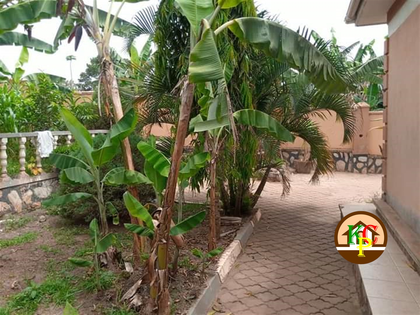 Bungalow for sale in Kira Wakiso