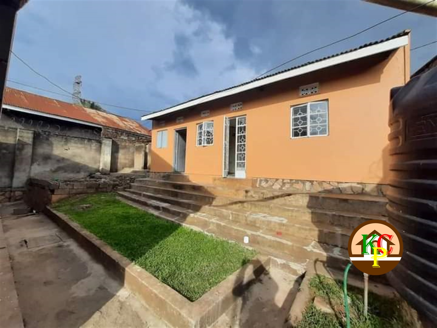 Bungalow for sale in Bweyogerere Wakiso