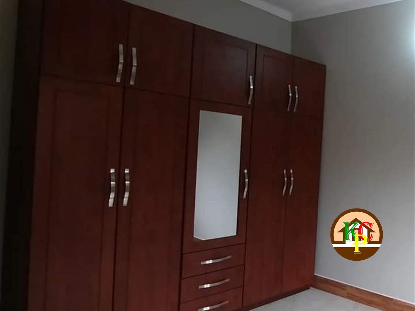 Apartment for rent in Kisaasi Kampala