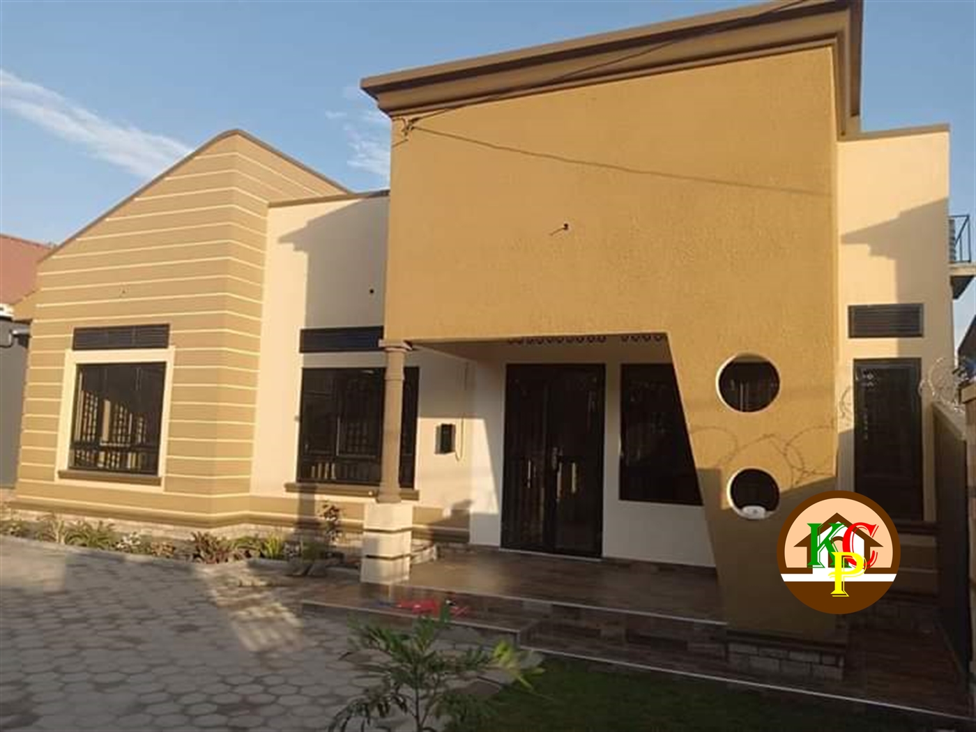 Villa for rent in Kirinya Wakiso