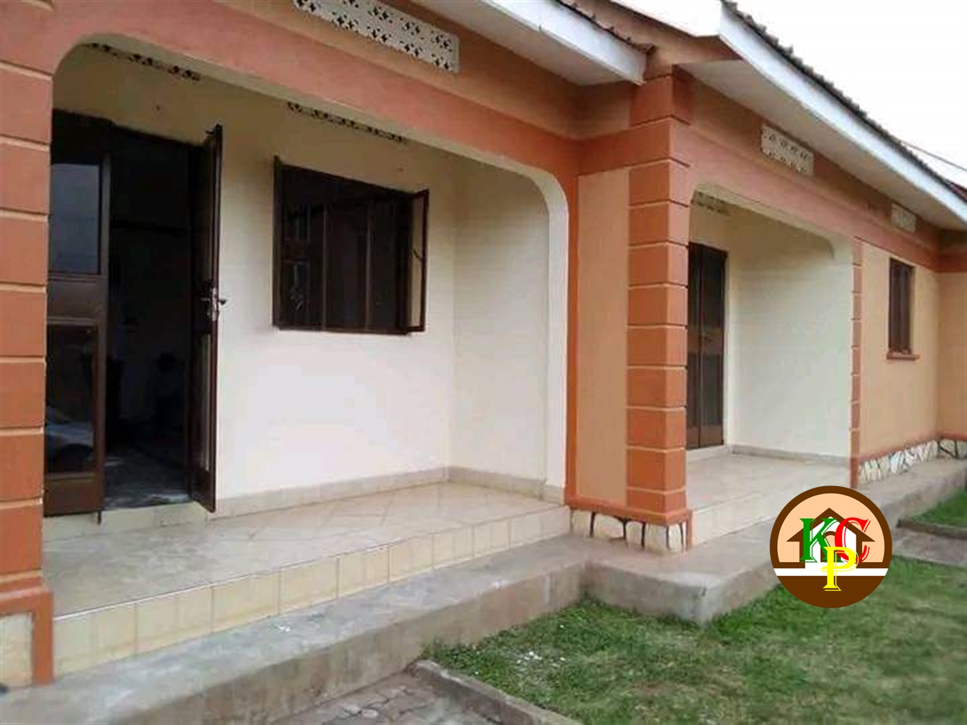 Semi Detached for rent in Kyaliwajjala Wakiso