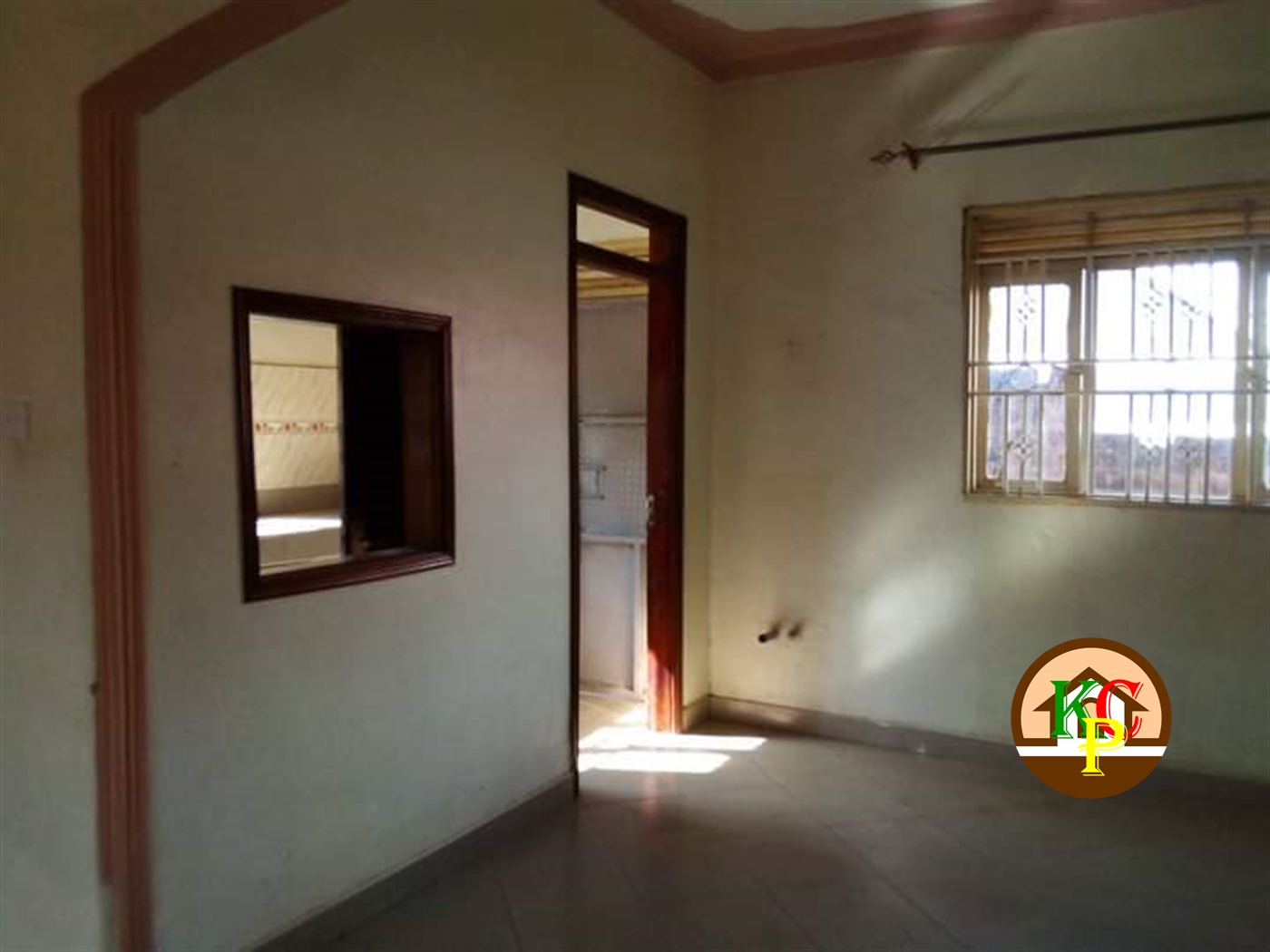 Bungalow for rent in Kira Wakiso