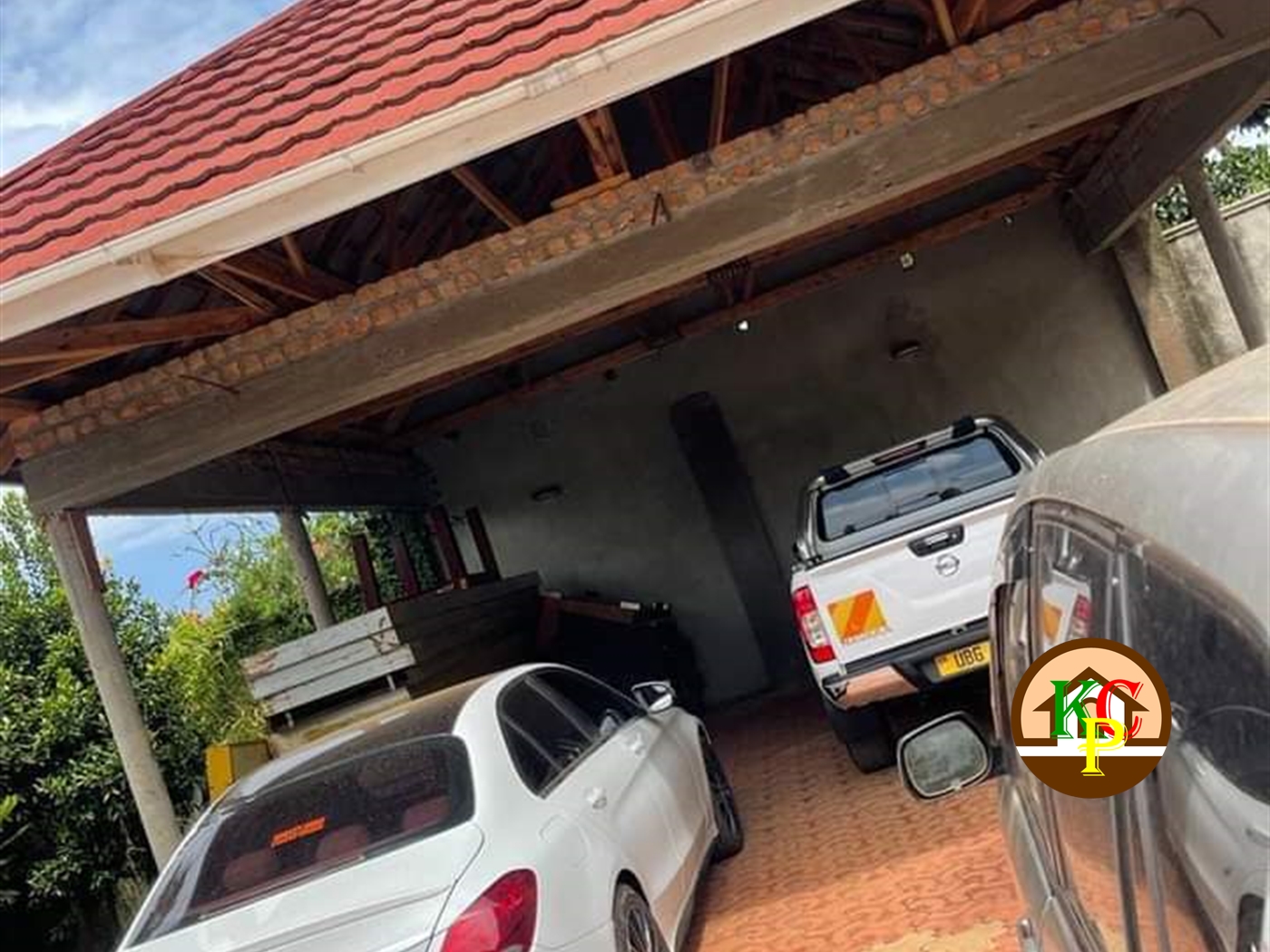 Storeyed house for sale in Munyonyo Kampala