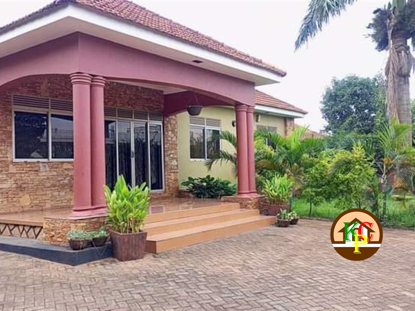 Bungalow for rent in Naalya Wakiso