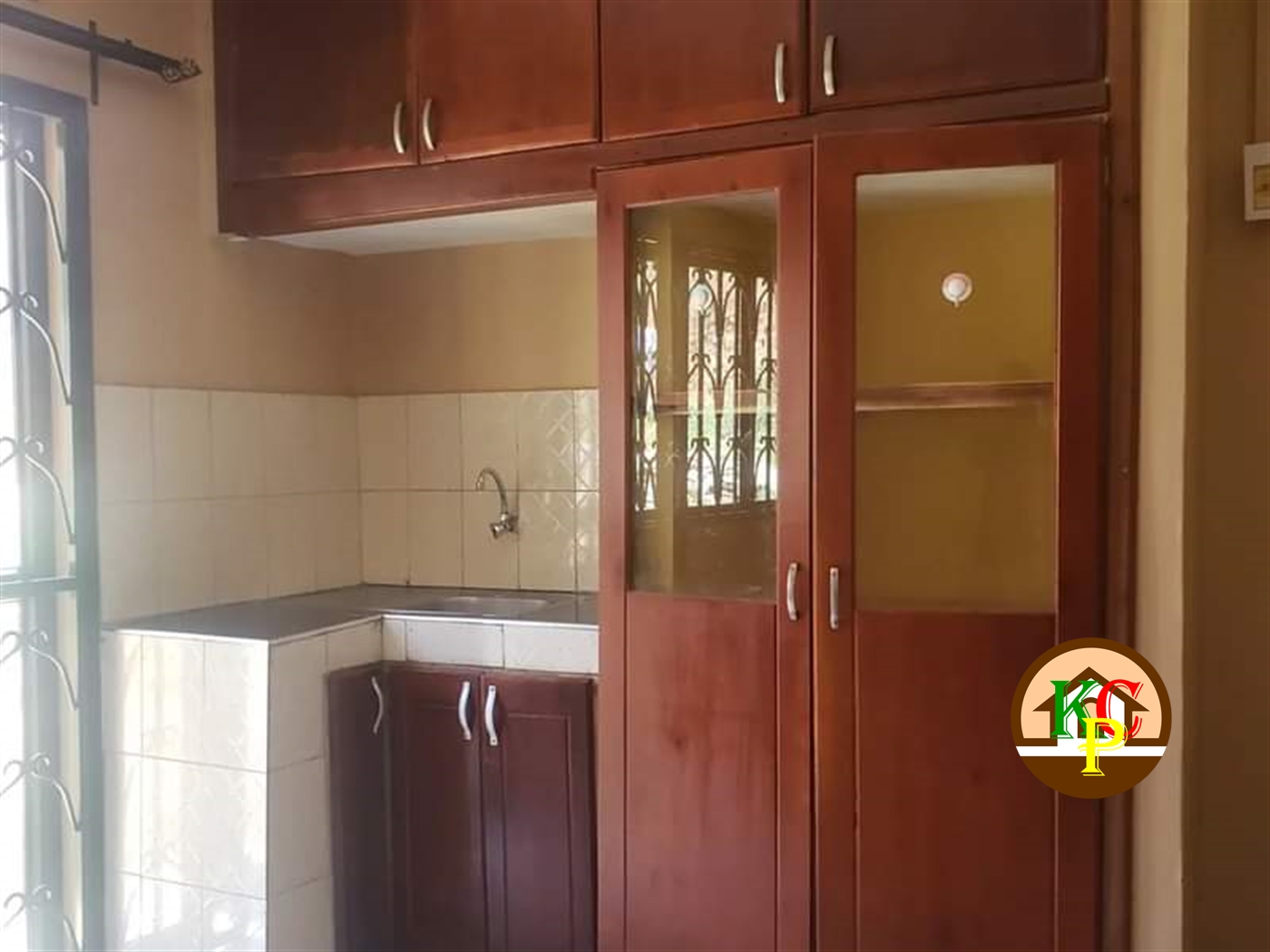 Semi Detached for rent in Kisaasi Kampala