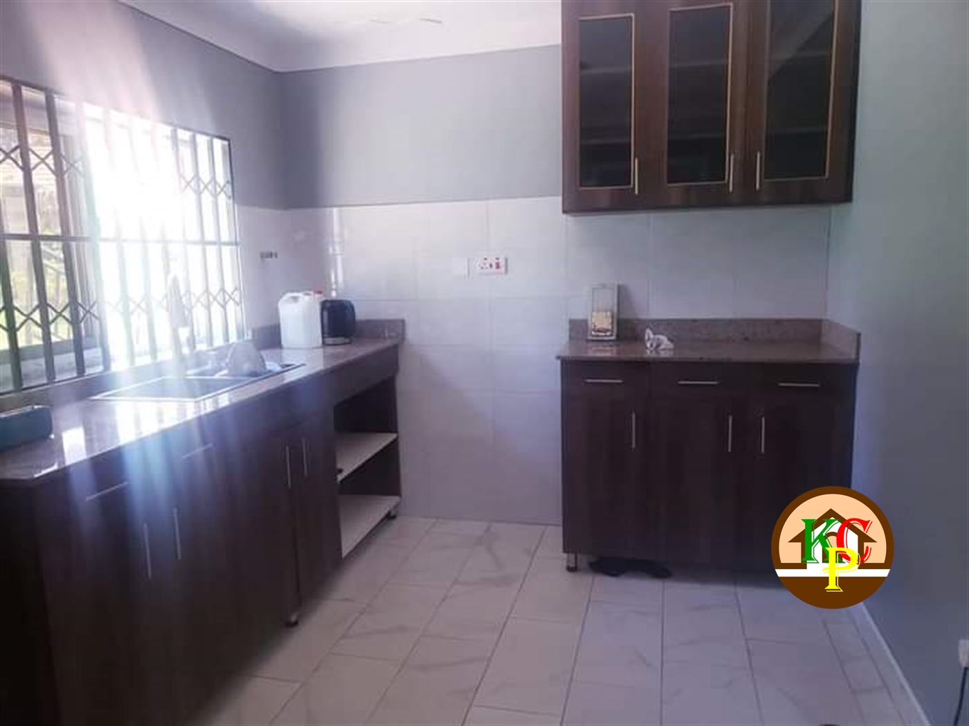 Bungalow for rent in Muyenga Kampala