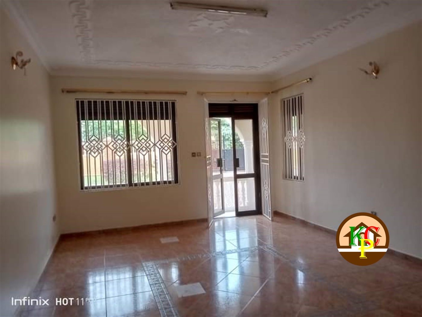 Bungalow for rent in Kira Wakiso