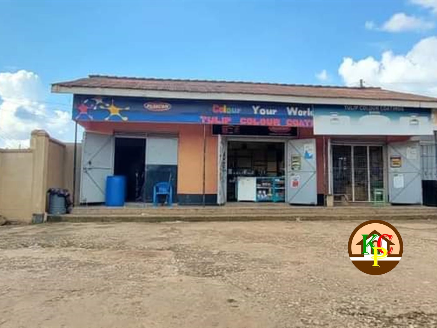 Shop for sale in Kireka Wakiso