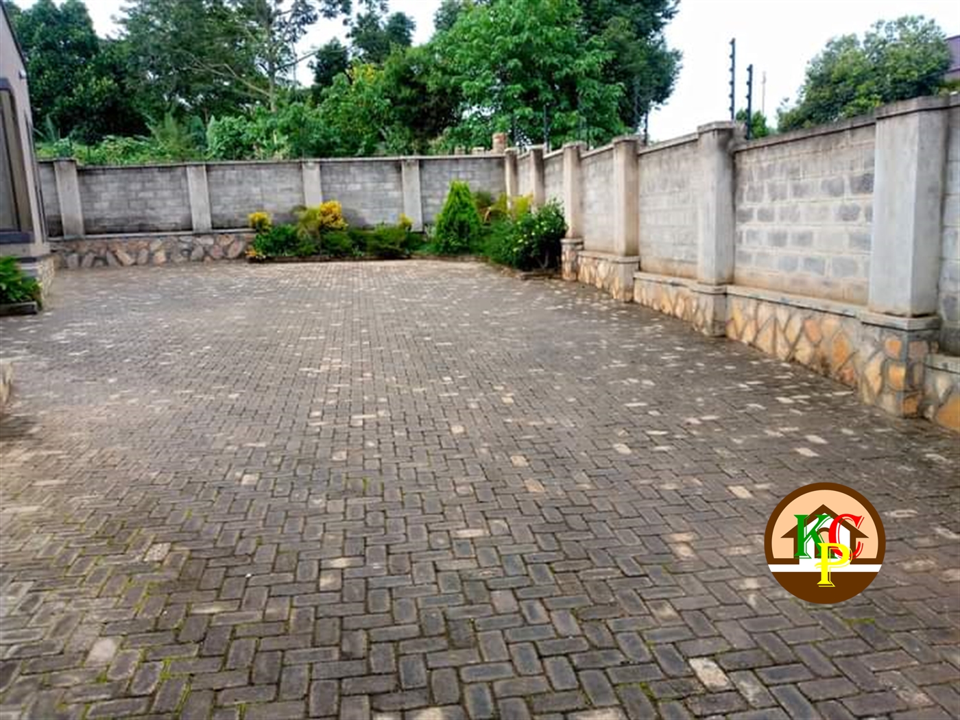 Bungalow for rent in Namugongo Wakiso