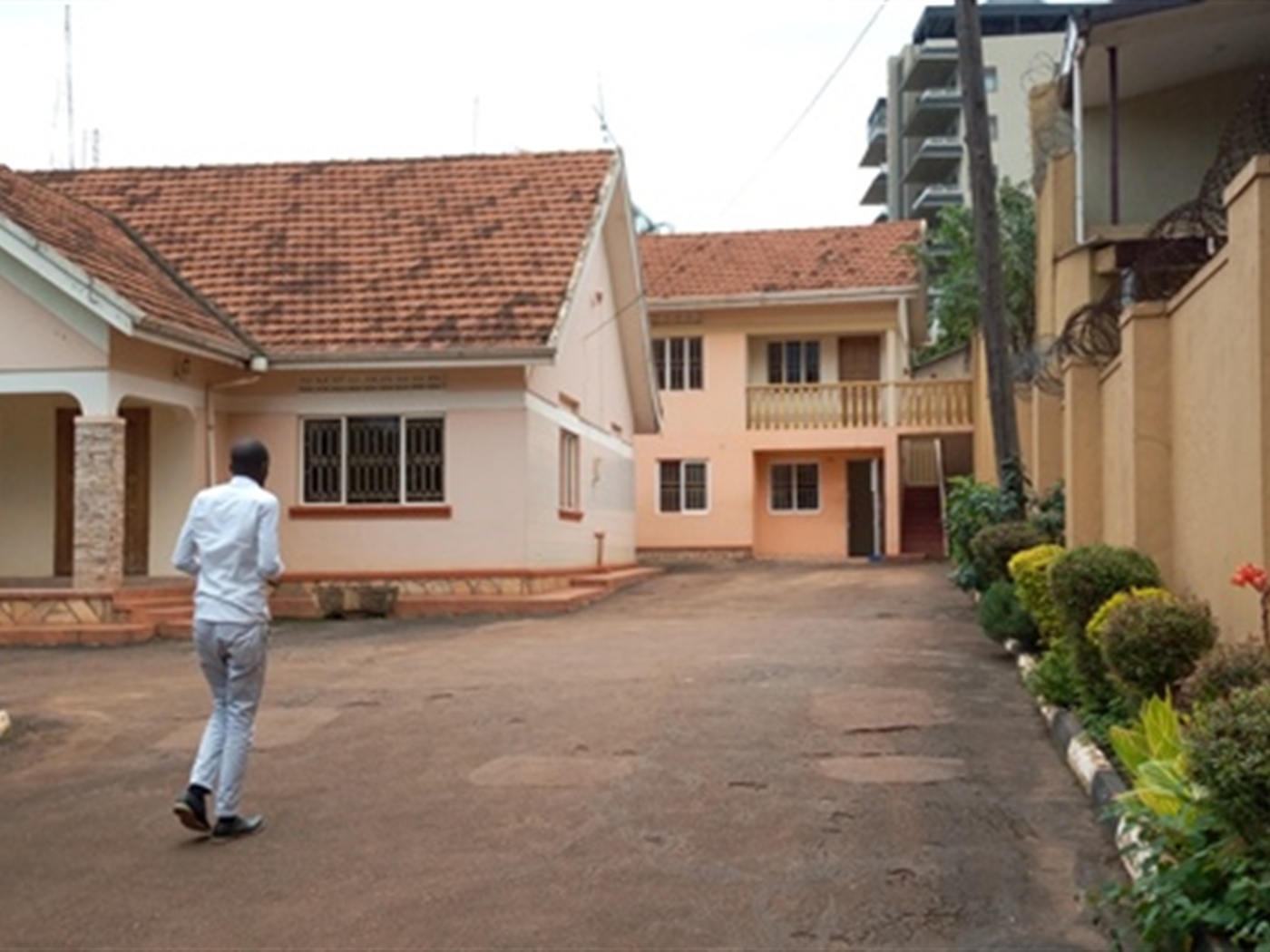 Bungalow for rent in Naguru Kampala