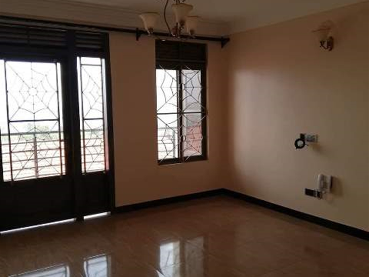 Apartment for rent in Kisaasi Kampala