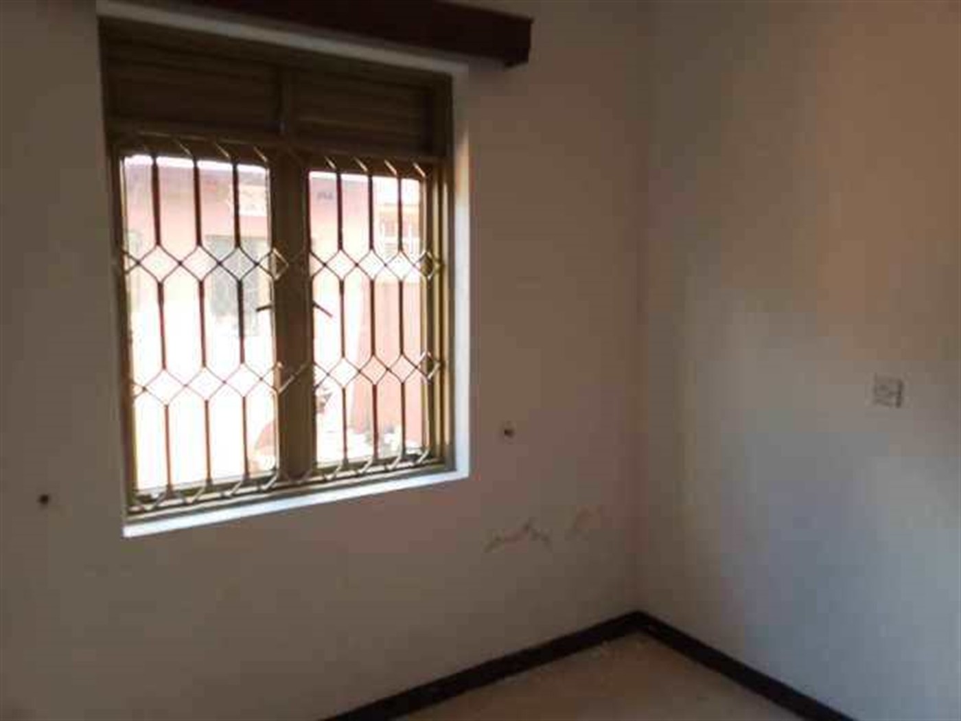 Semi Detached for rent in Kisaasi Kampala