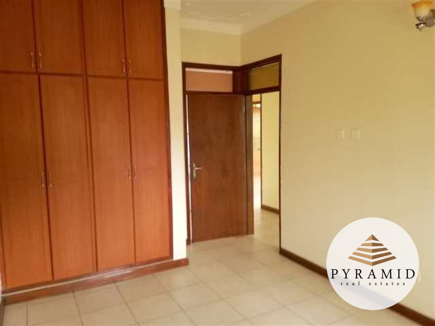 Duplex for rent in Naguru Kampala