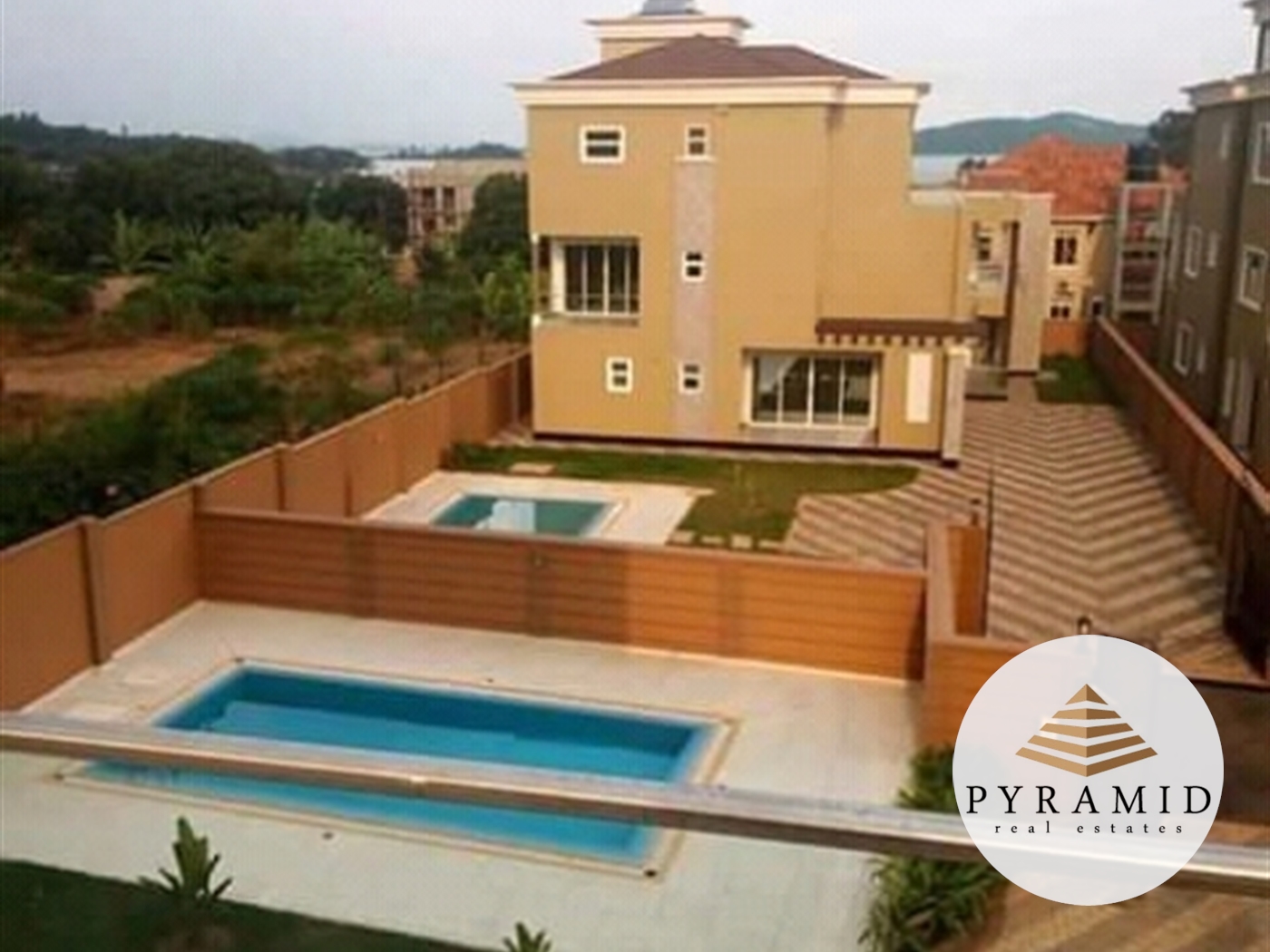 Mansion for sale in Munyonyo Kampala