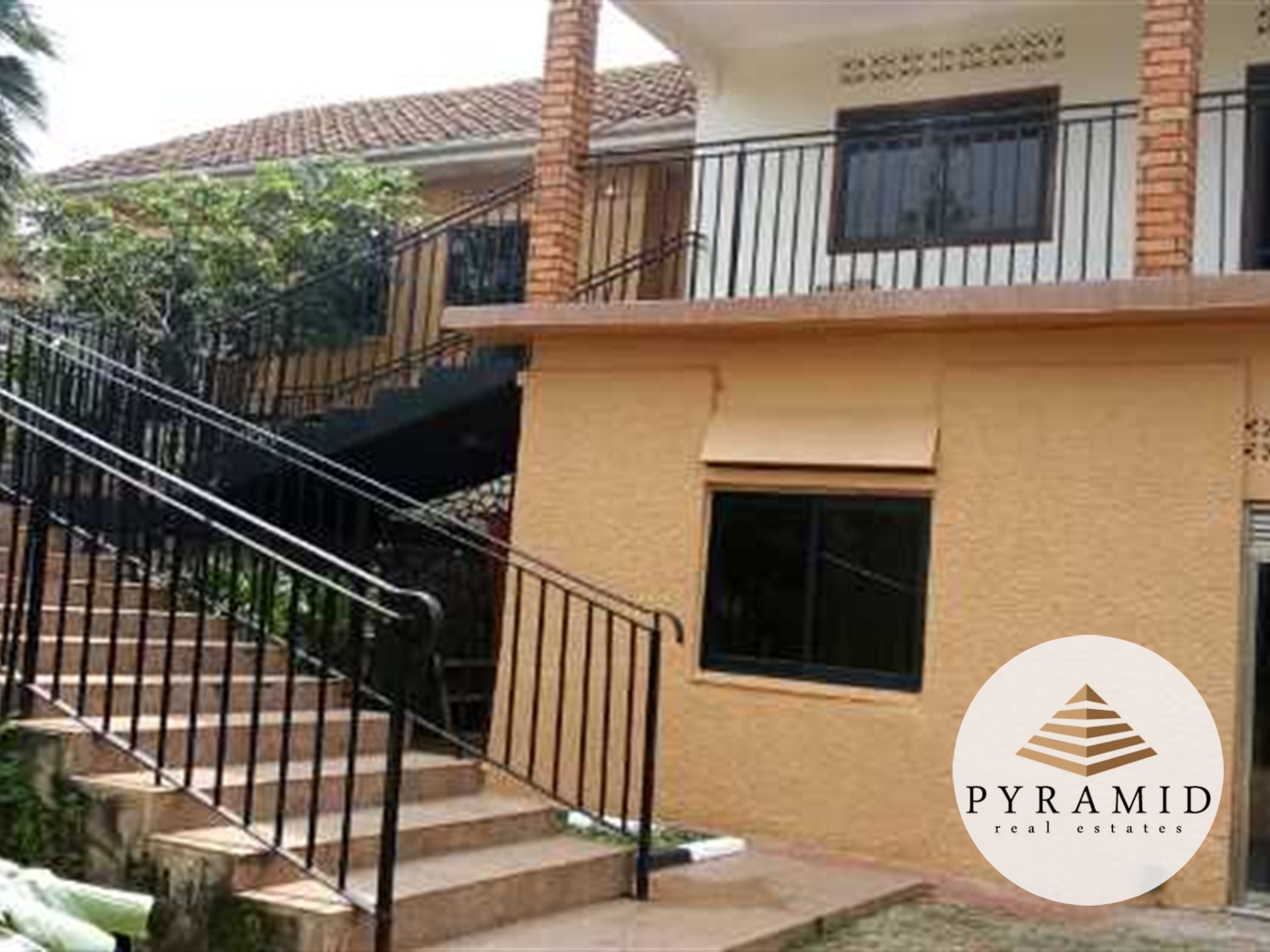 Mansion for rent in Bugoloobi Kampala