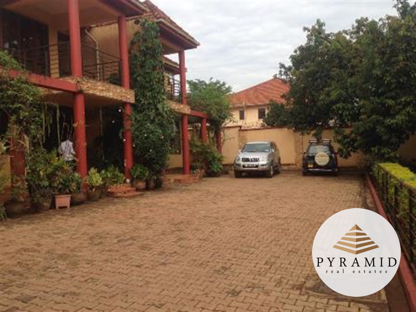 Town House for rent in Naguru Kampala