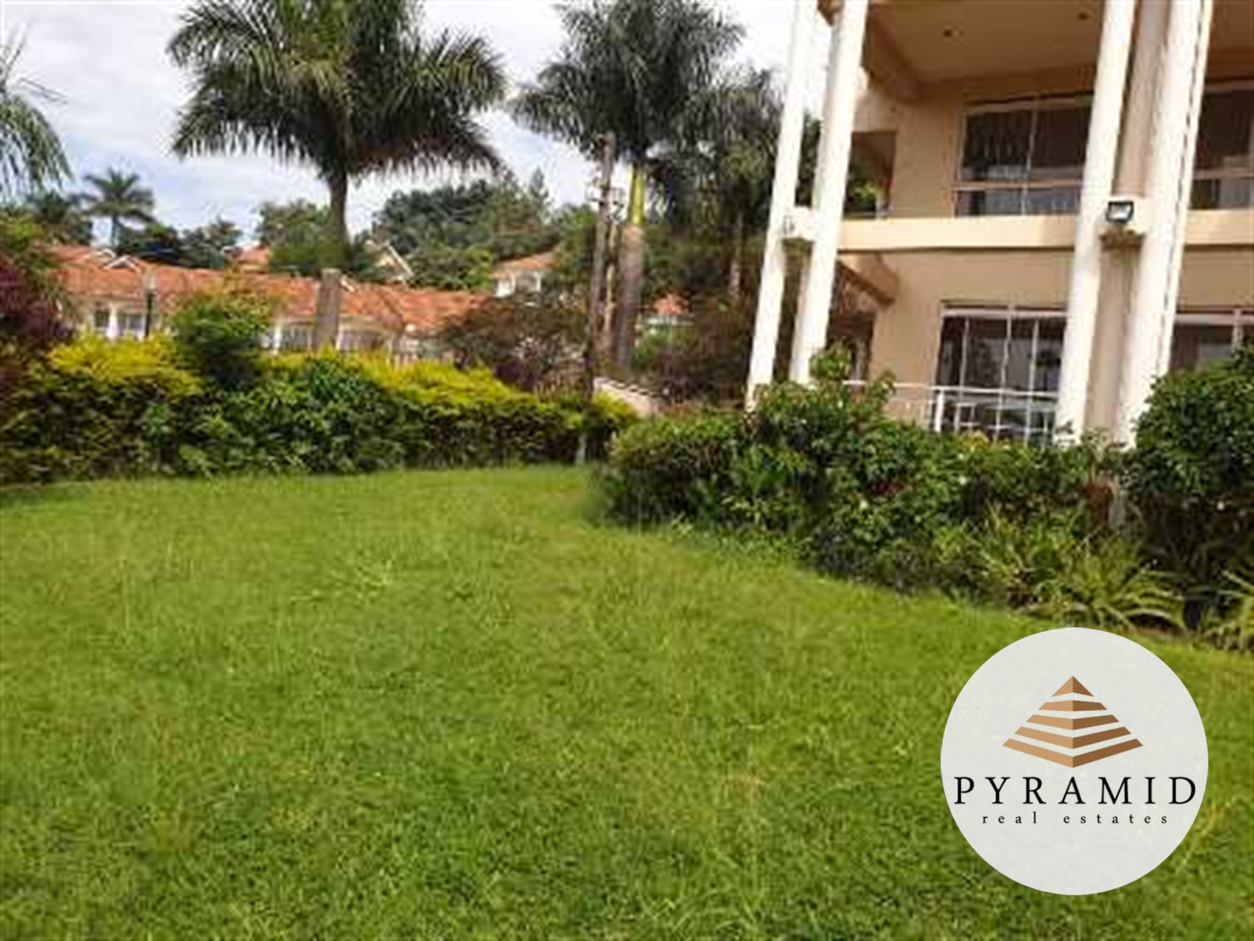 Town House for rent in Naguru Kampala