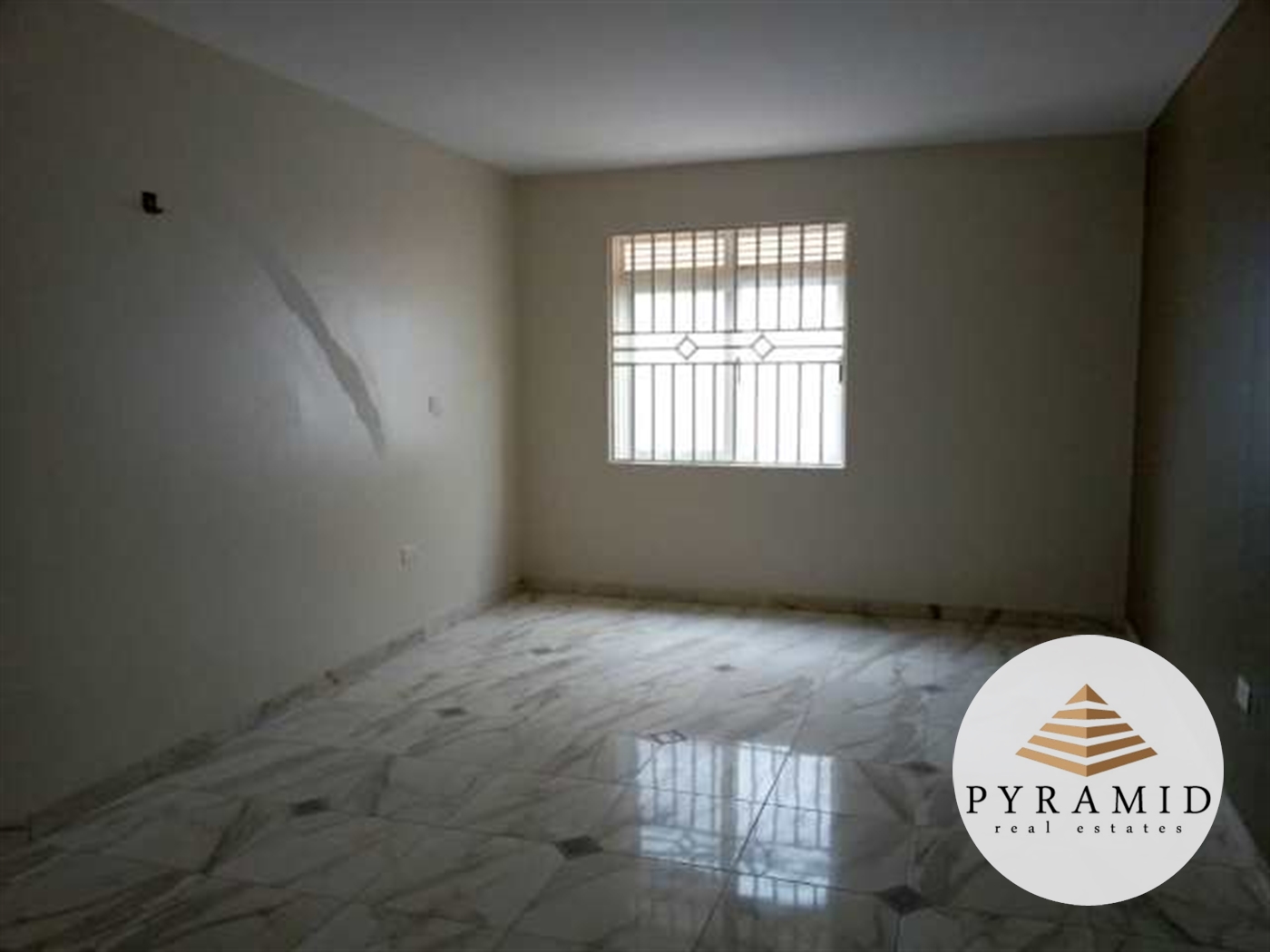 Town House for sale in Bukoto Kampala