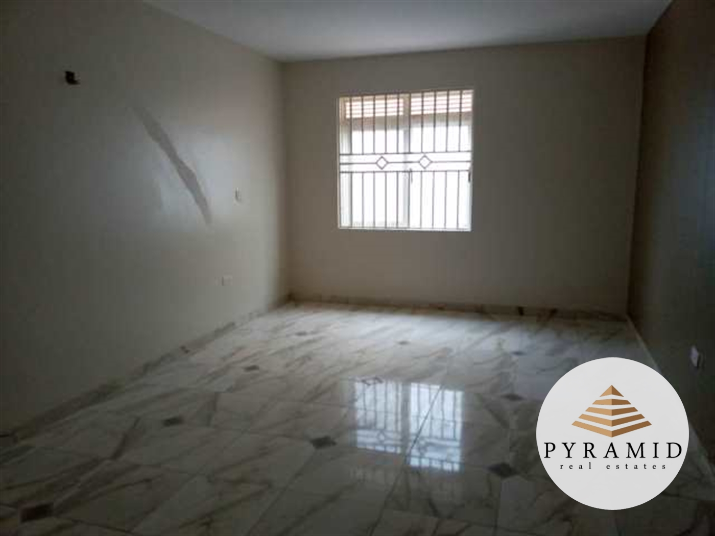 Town House for sale in Bukoto Kampala