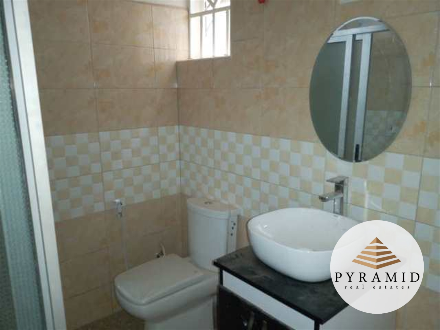 Town House for sale in Bukoto Kampala