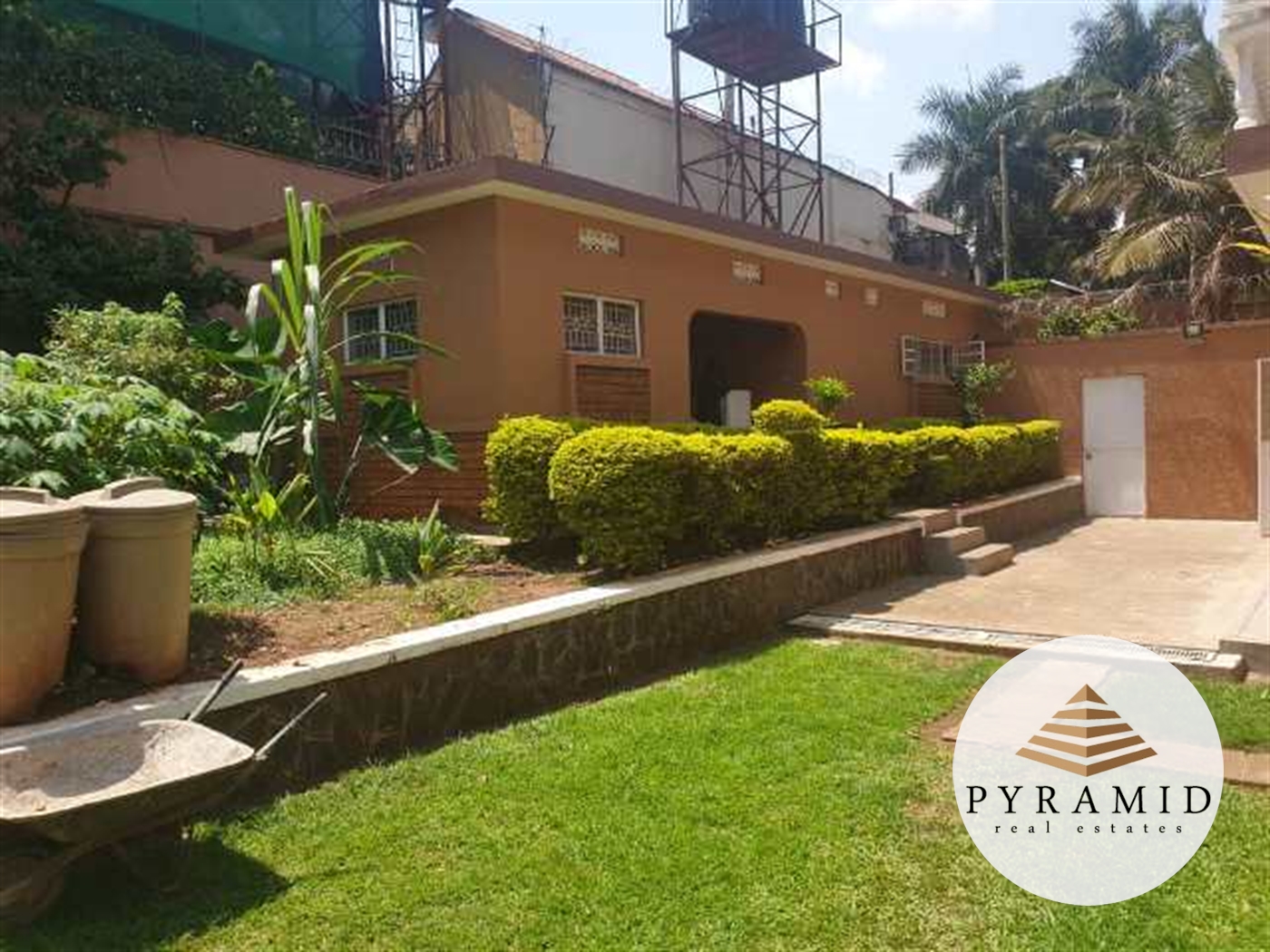 Storeyed house for rent in Kololo Kampala