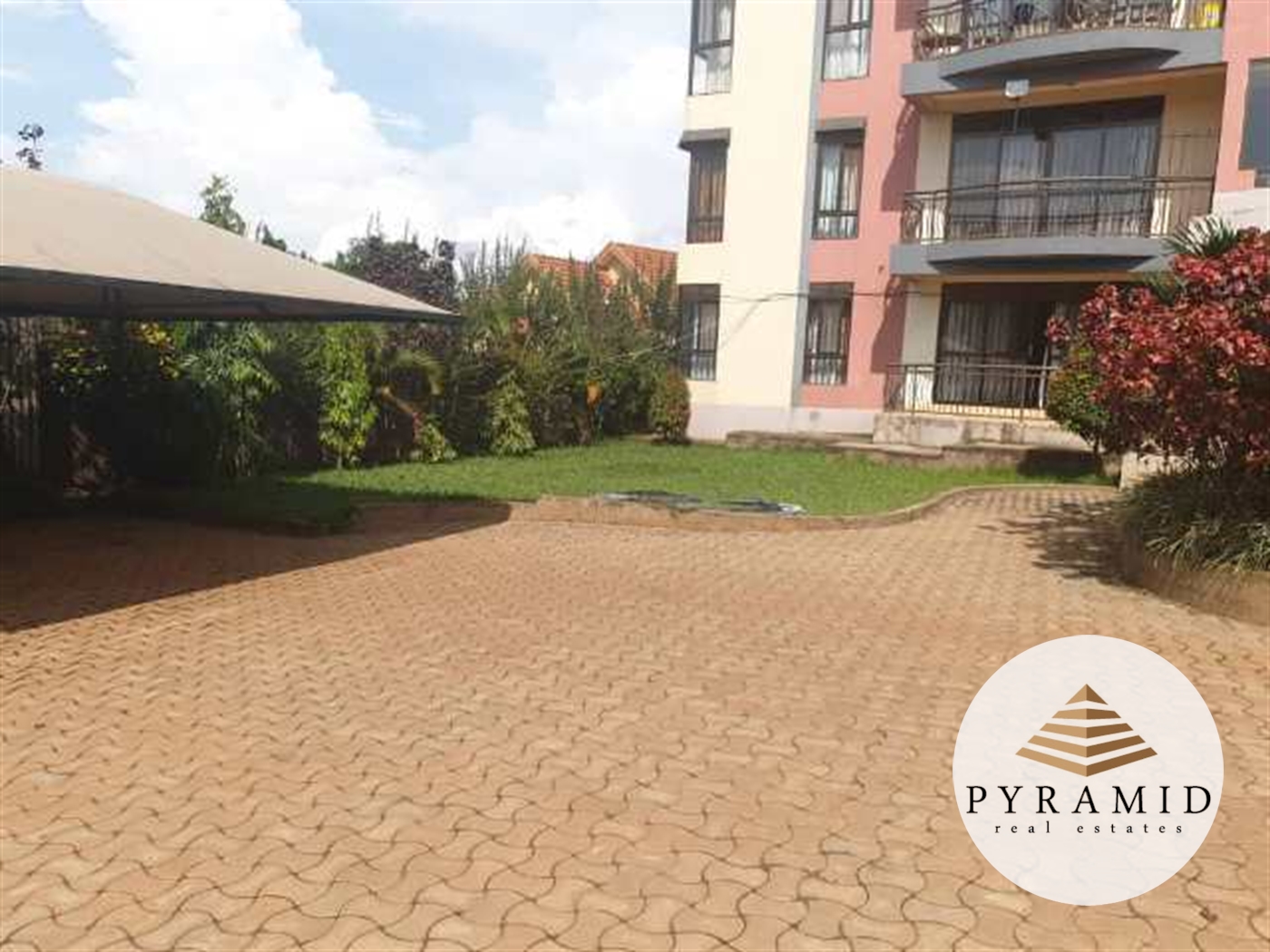 Apartment for rent in Kiwaatule Kampala