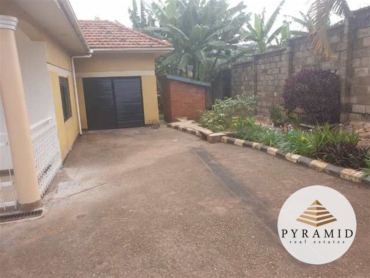 Bungalow for rent in Naguru Kampala