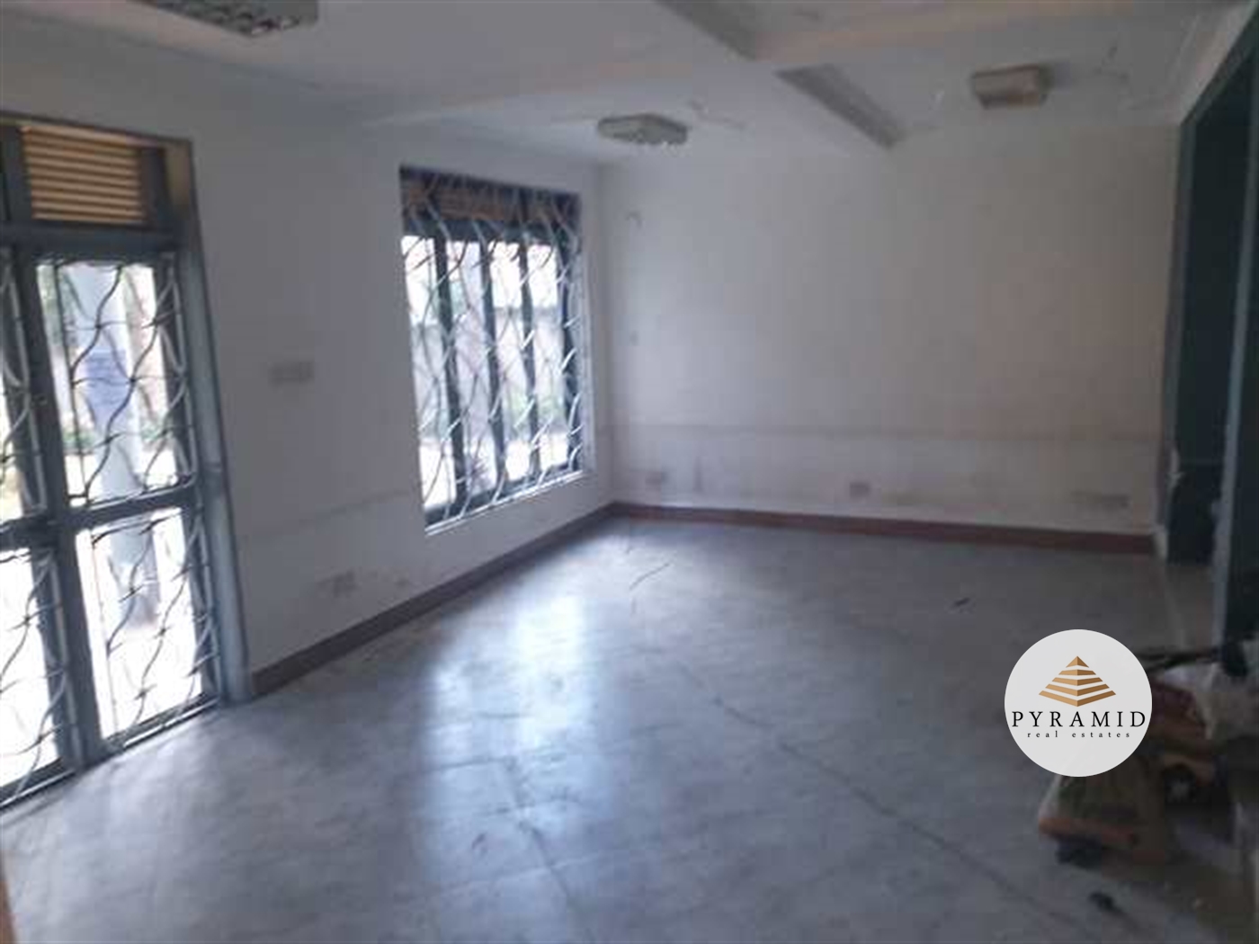 Office Space for rent in Bugoloobi Kampala